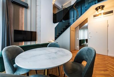 Penthouse cu 3 camere decomandat în Floreasca