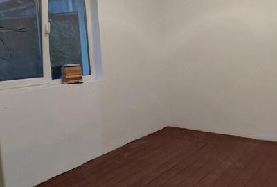 Casă cu 3 camere cu Teren 91 Mp în Traian