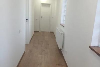 Apartament cu 2 camere decomandat în Turnișor