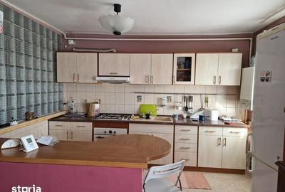 Apartament cu 3 camere în Mioriței - 7