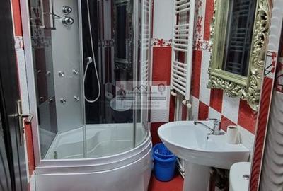 Apartament cu 3 camere decomandat, mobilat în Central - 1