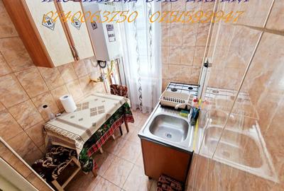 Apartament cu 2 camere semidecomandat în Micro 19 - 2