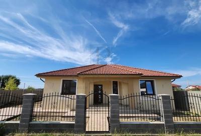 Casă individuală cu 4 camere cu Teren 720 Mp în Șag - 2