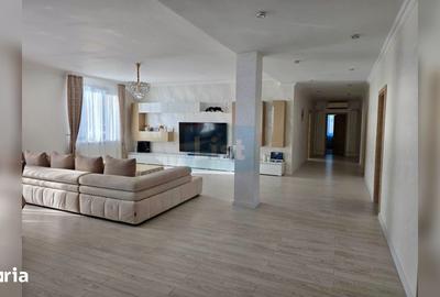 Casă cu 4 camere cu Teren 1000 Mp în Micro 16