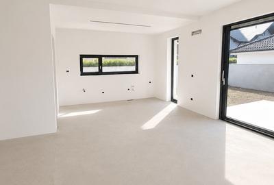 Casă cu 3 camere cu Teren 565 Mp în Central