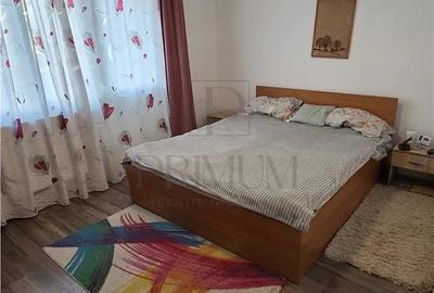 Apartament cu 3 camere decomandat în Complex Studențesc