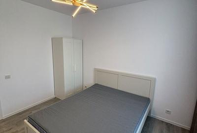 Apartament cu 2 camere decomandat în Roșu