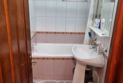 Apartament cu 3 camere semidecomandat în Central - 6