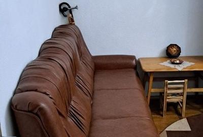 Apartament cu 3 camere decomandat în Roșiori de Vede