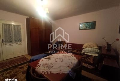 Casă cu 5 camere cu Teren 2465 Mp în Central - 3