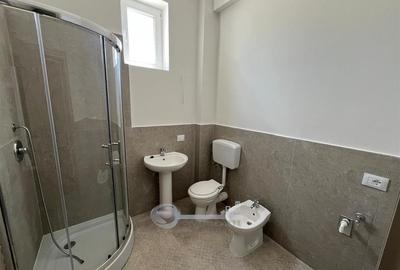 Garsonieră decomandată în Bucium - 5