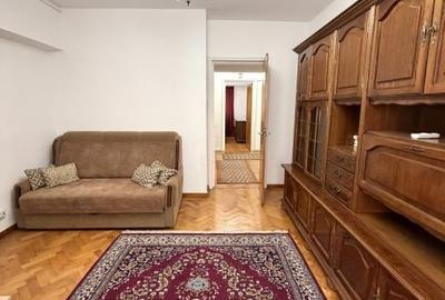 Apartament cu 4 camere decomandat în Unirii