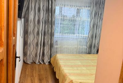 Apartament cu 2 camere decomandat în Micro 17