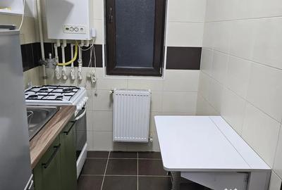 Garsonieră decomandată în Metalurgiei