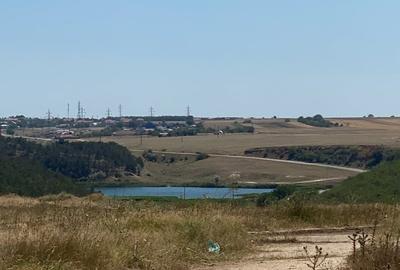 Teren de 2660 mp, în Central - 3