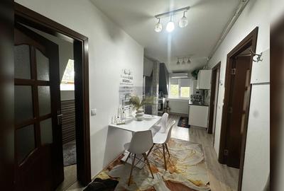 Apartament cu 2 camere decomandat, mobilat în Decebal