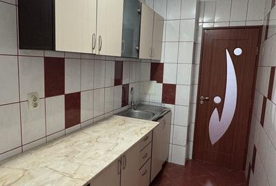 Garsonieră decomandată în Apărătorii Patriei - 3