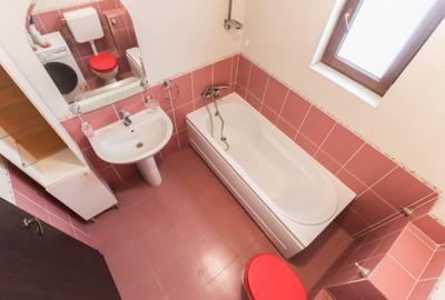 Apartament cu 3 camere semidecomandat în Central - 25
