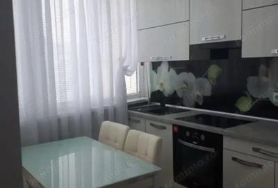 Garsonieră decomandată în Soarelui
