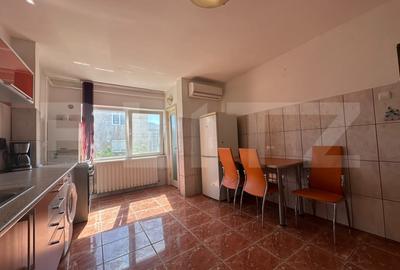 Apartament cu 2 camere decomandat, mobilat în Piața Centrală