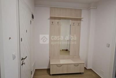Garsonieră decomandată în Nicolina