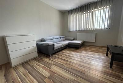 Apartament cu 2 camere decomandat, mobilat în Ipotești