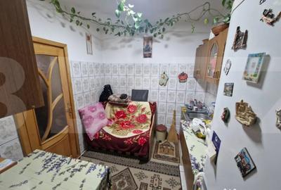 Apartament cu 2 camere decomandat, mobilat în Central