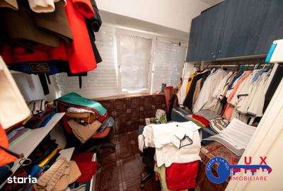 Apartament cu 3 camere decomandat în Babadag