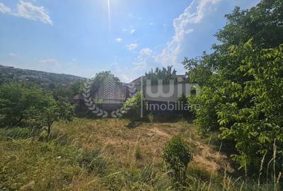 Teren Construcții intravilan de 1000 mp, în Borhanci - 2