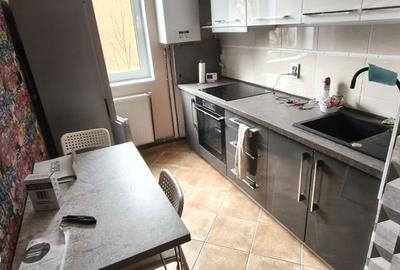 Apartament cu 2 camere în Mărăști