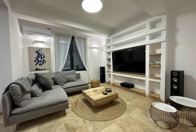 Apartament cu 3 camere în Calea Victoriei