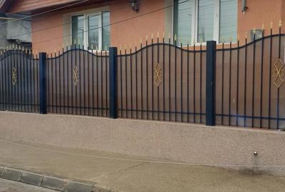 Casă cu 3 camere cu Teren 178 Mp în Traian