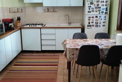Casă cu 4 camere în Central - 6