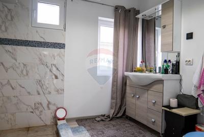 Casă individuală cu 5 camere cu Teren 1063 Mp în Ungureni (Corbii Mari) - 10
