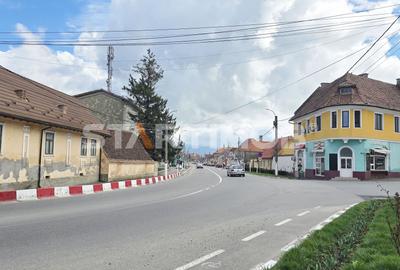 Spațiu comercial, de 24 mp, în Central - 11