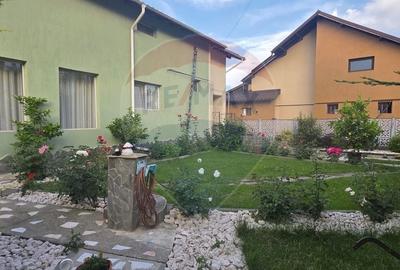Casă individuală cu 6 camere cu Teren 389 Mp în Micro 3 - 2