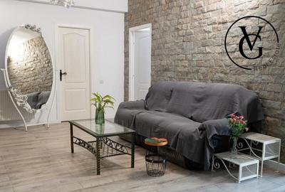 Apartament cu 2 camere decomandat, mobilat în Tomis Plus