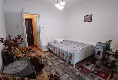 Garsonieră decomandată în Alexandru cel Bun
