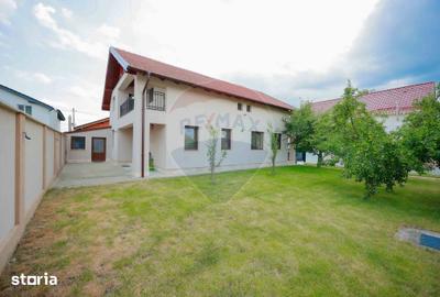 Casă cu 7 camere cu Teren 600 Mp în Sânmartin - 11