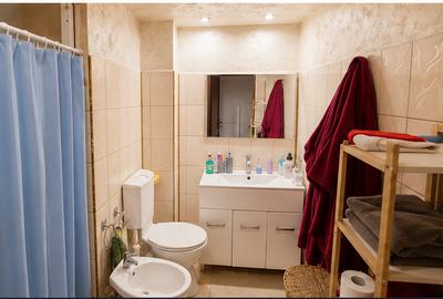 Apartament cu 4 camere decomandat în Central - 6