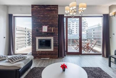 Apartament cu 3 camere decomandat în Poiana Brașov - 2