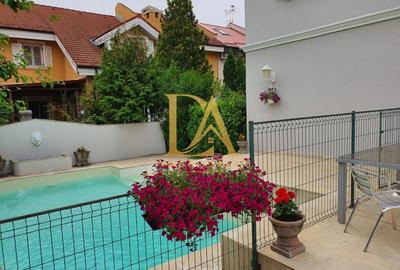 Casă cu 7 camere semidecomandat cu Canalizare în Central - 2