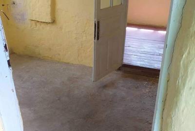 Casă cu 4 camere în Ardeoani - 2