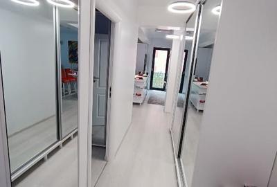 Apartament cu 4 camere decomandat în Primo - 2