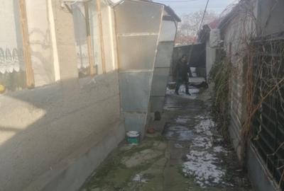 Casă cu 3 camere cu Teren 300 Mp în Central