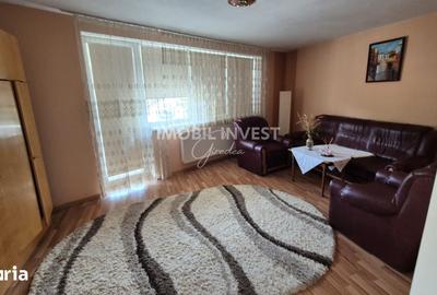 Casă cu 5 camere cu Teren 912 Mp în Cetate