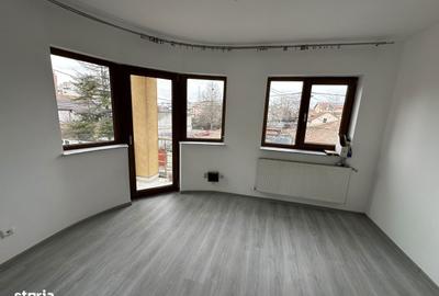 Apartament cu 4 camere în Central - 13