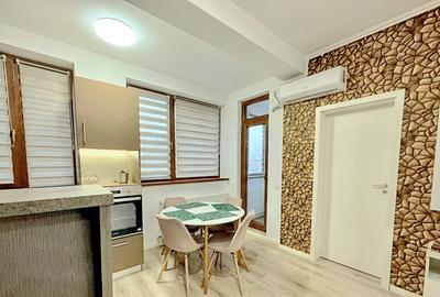 Apartament cu 2 camere semidecomandat, mobilat în Tomis Nord