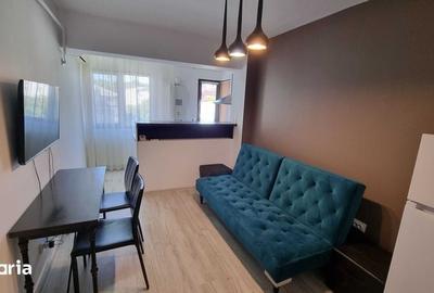 Apartament cu 2 camere decomandat în Podul de Fier