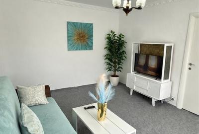 Apartament cu 2 camere semidecomandat în Republicii - 1